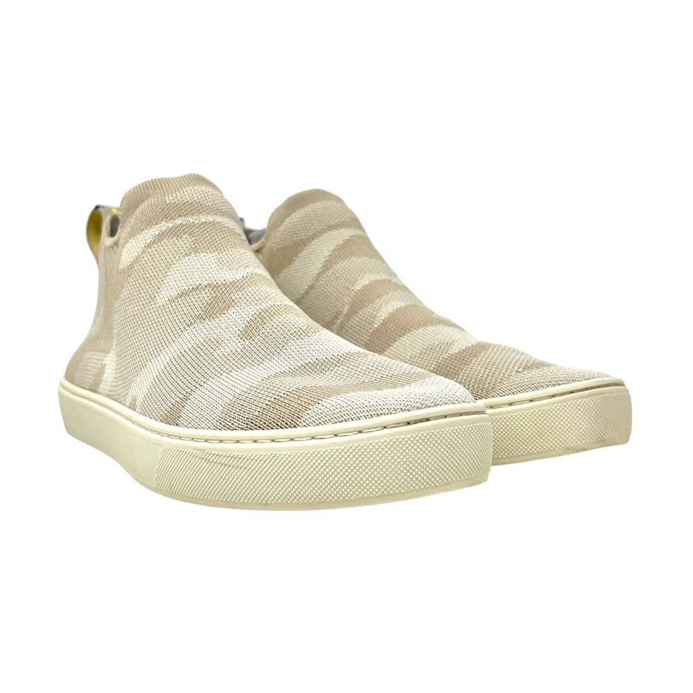 Rothy’s Beige Sand Camo Chelsea Boots Size 9.5